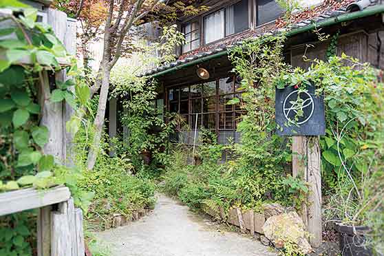 カフェロンポワンの店舗写真